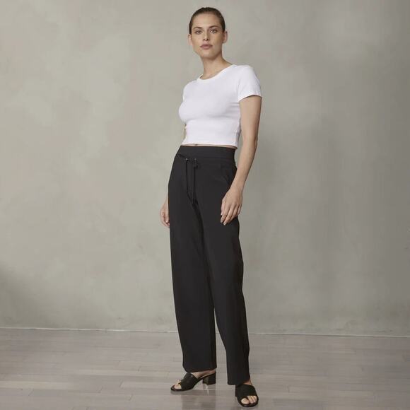 NWT Raffaello Rossi Black Candice Panr - Picture 1 of 9